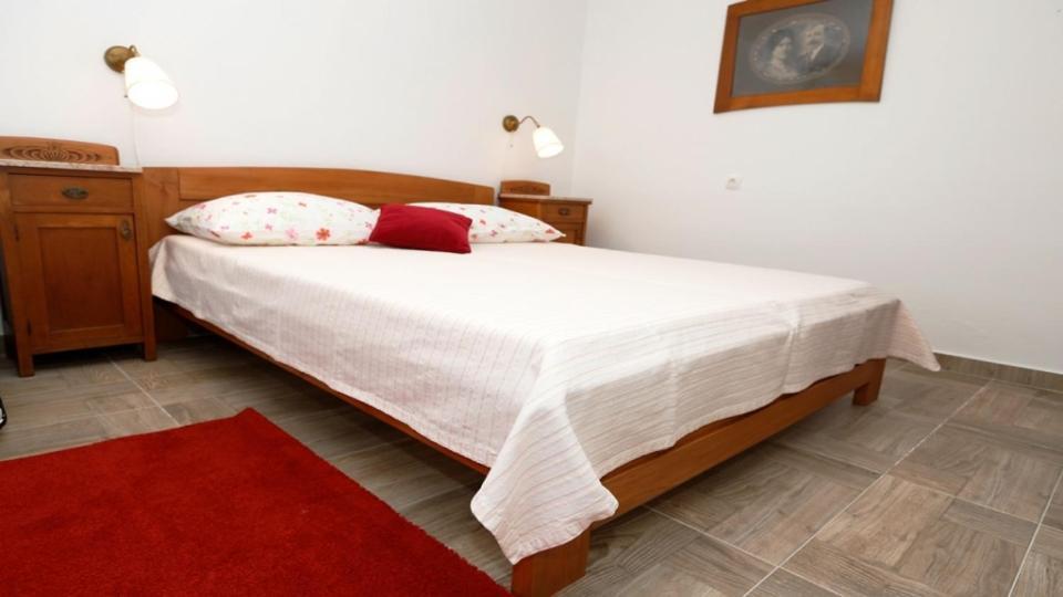 Apartment Vesna With Terrace บัชกา ภายนอก รูปภาพ